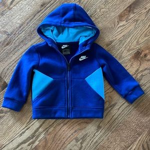 Nike Hoodie Zip Up with matching pants. 18M. Blue color.